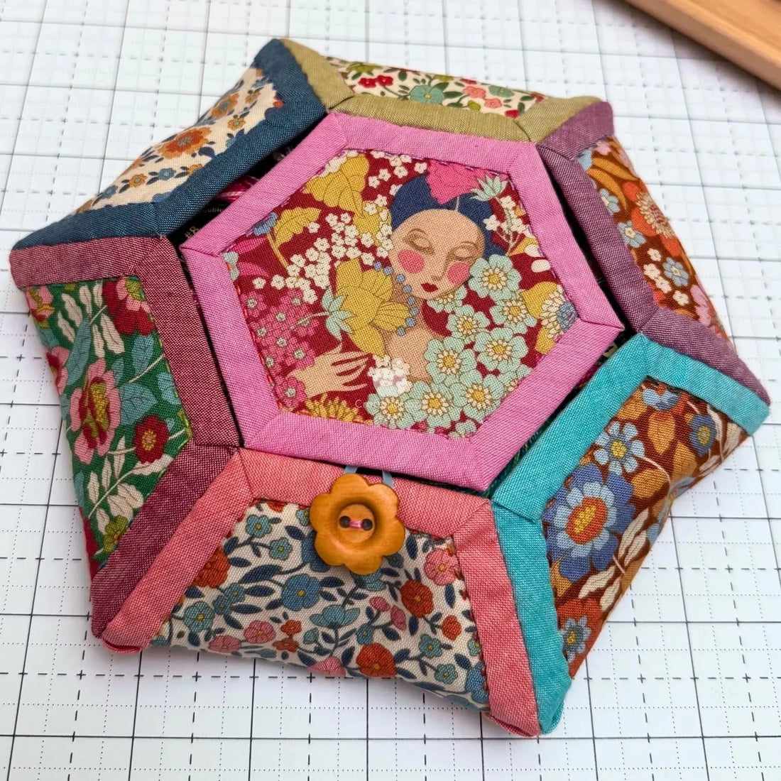 Bloom into Storage: Stitching the Blossie Basket (QAYG Hexie Bowl) - Craftapalooza Designs