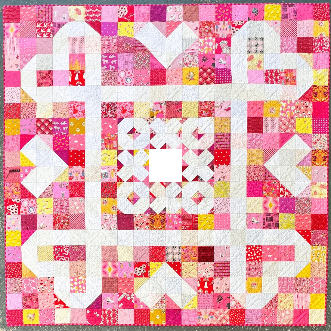 Let's get wrapped in love with Loventwined quilt - Craftapalooza Designs