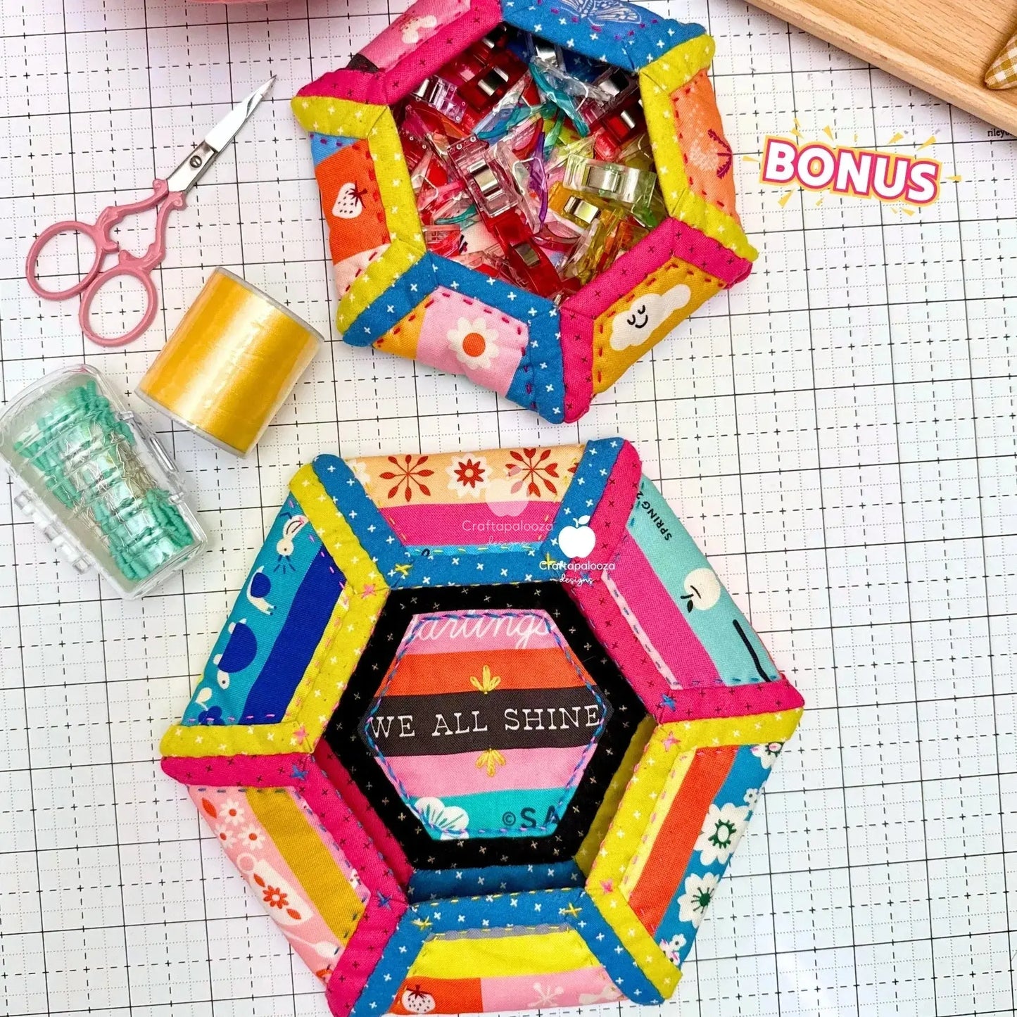 Blossie Basket PDF Pattern - Merry Little Christmas Craftapalooza Designs