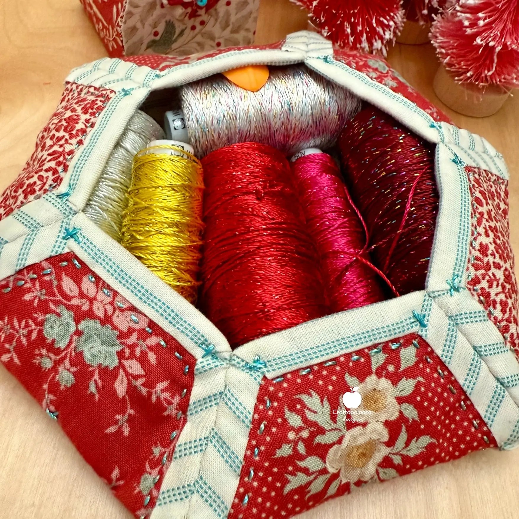 Blossie Basket PDF Pattern - Merry Little Christmas Craftapalooza Designs