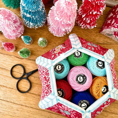 Blossie Basket PDF Pattern (Quilt as you go)