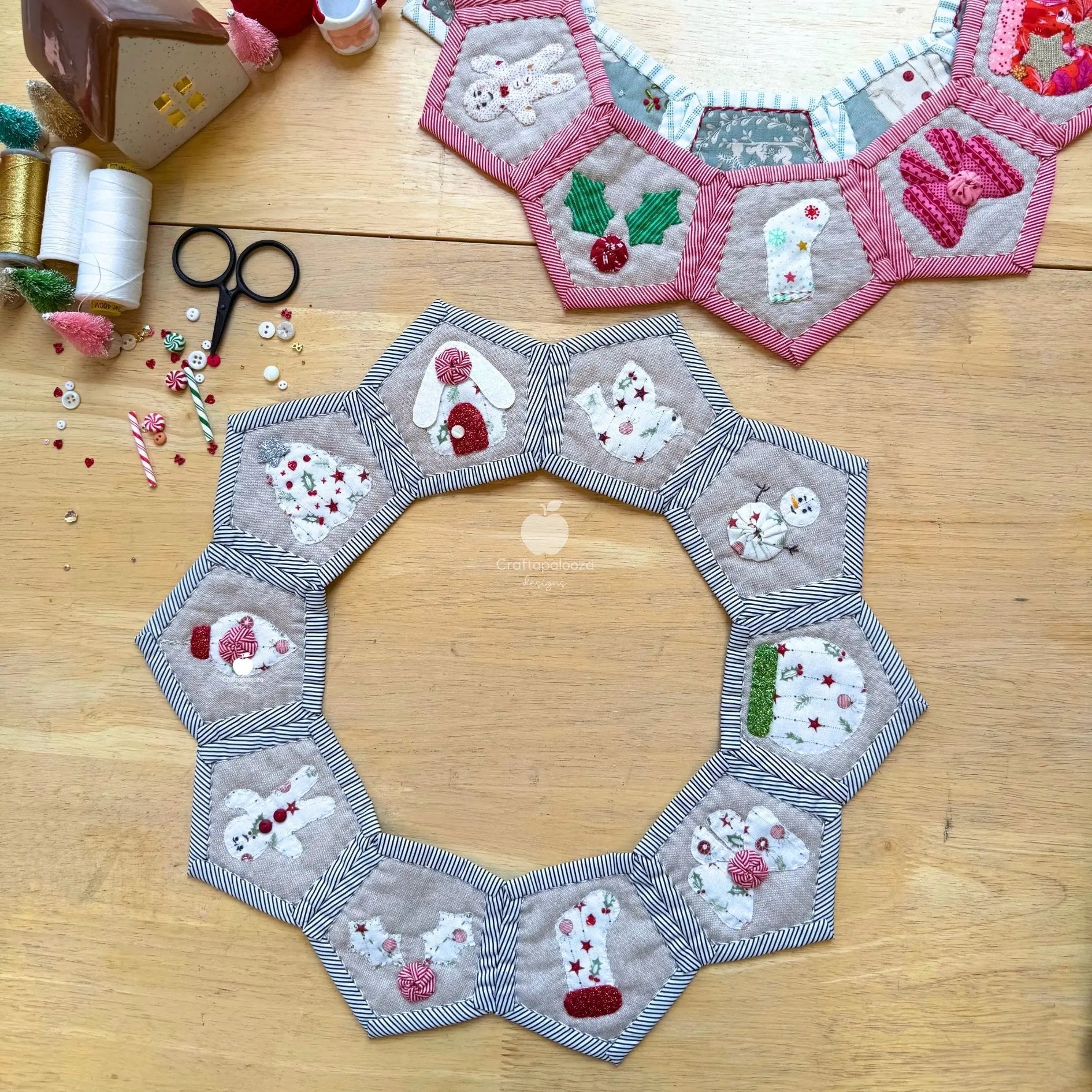 Hollygon Wreath PDF Pattern (Quilt-As-You-Go Wreath or Table Centrepiece) Craftapalooza Designs