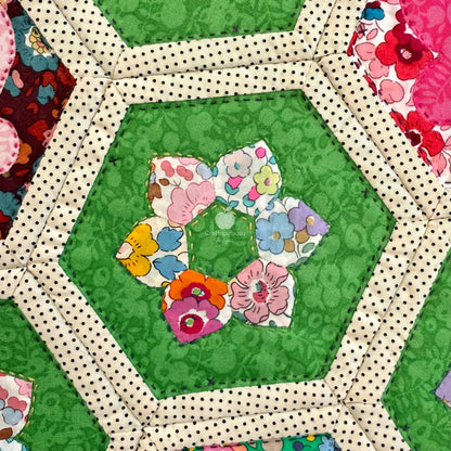 Poppin' Table Topper | Placemat | Mini Quilt: PDF Pattern Craftapalooza Designs