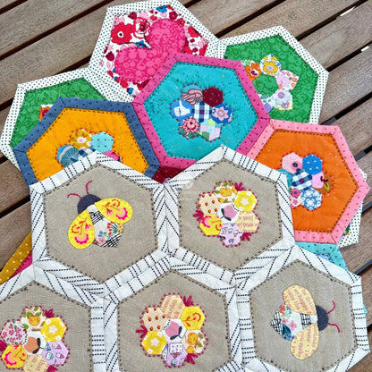 Poppin' Table Topper | Placemat | Mini Quilt: PDF Pattern Craftapalooza Designs