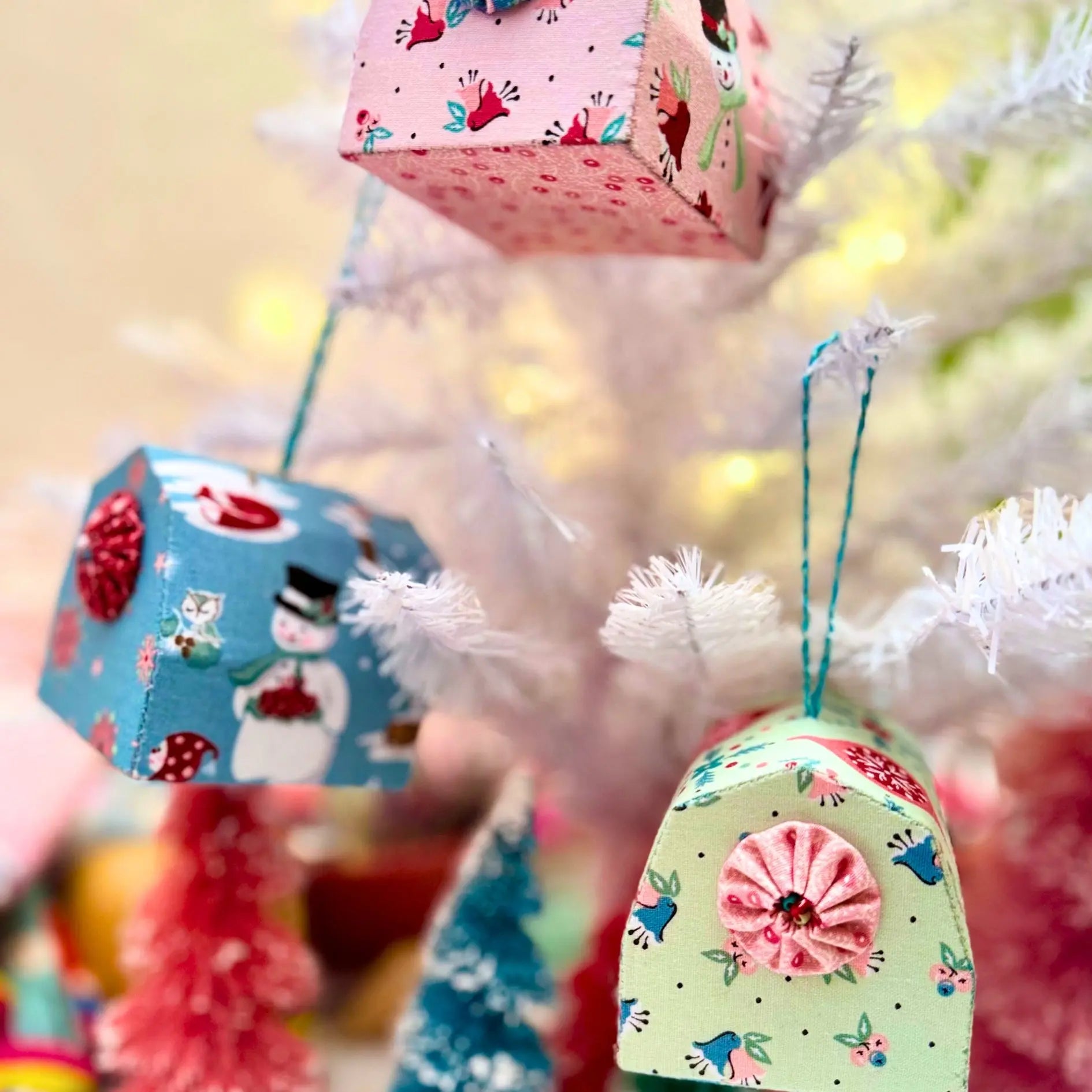 Quilt Barn Ornament: PDF Pattern Craftapalooza Designs