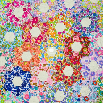 Hey Hexy Pillow PDF Pattern (18in x 18in/45cm x 45cm) - Hand Sew Hexagons Without Papers 