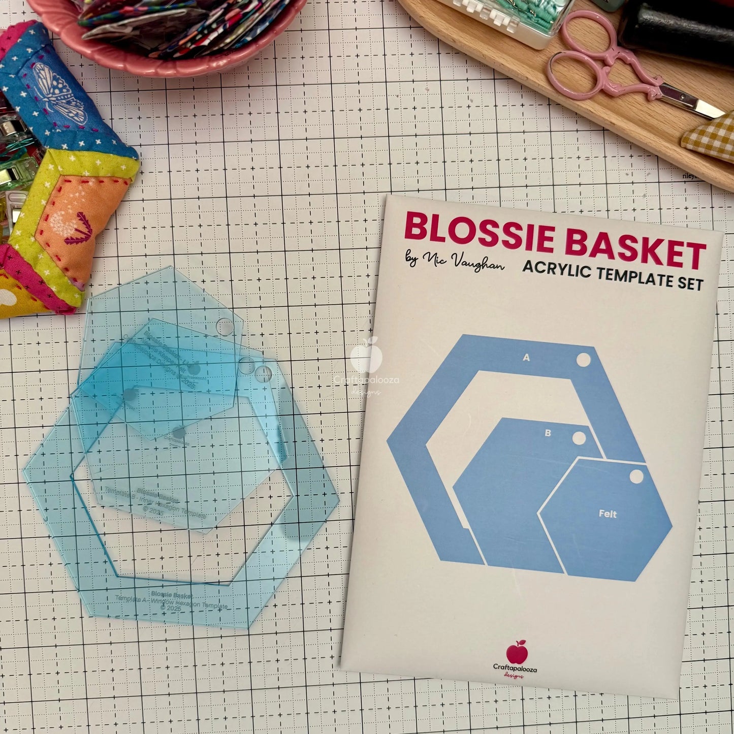 Blossie Basket PDF Pattern - Merry Little Christmas Craftapalooza Designs