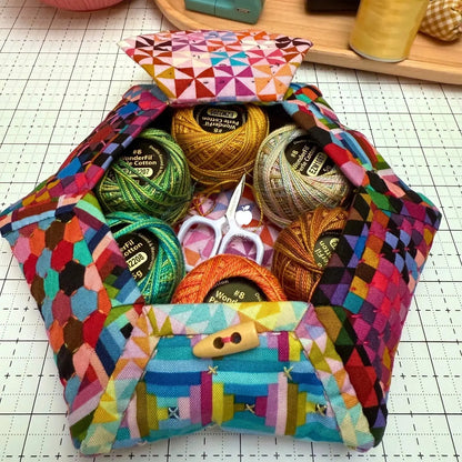 Blossie Basket PDF Pattern - Merry Little Christmas Craftapalooza Designs